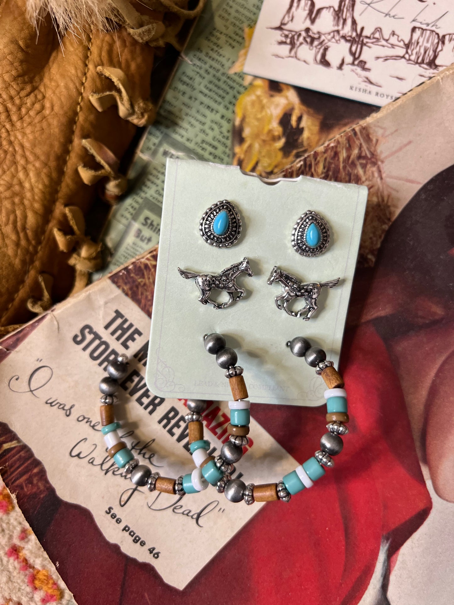 Smokey Horse Western Earring